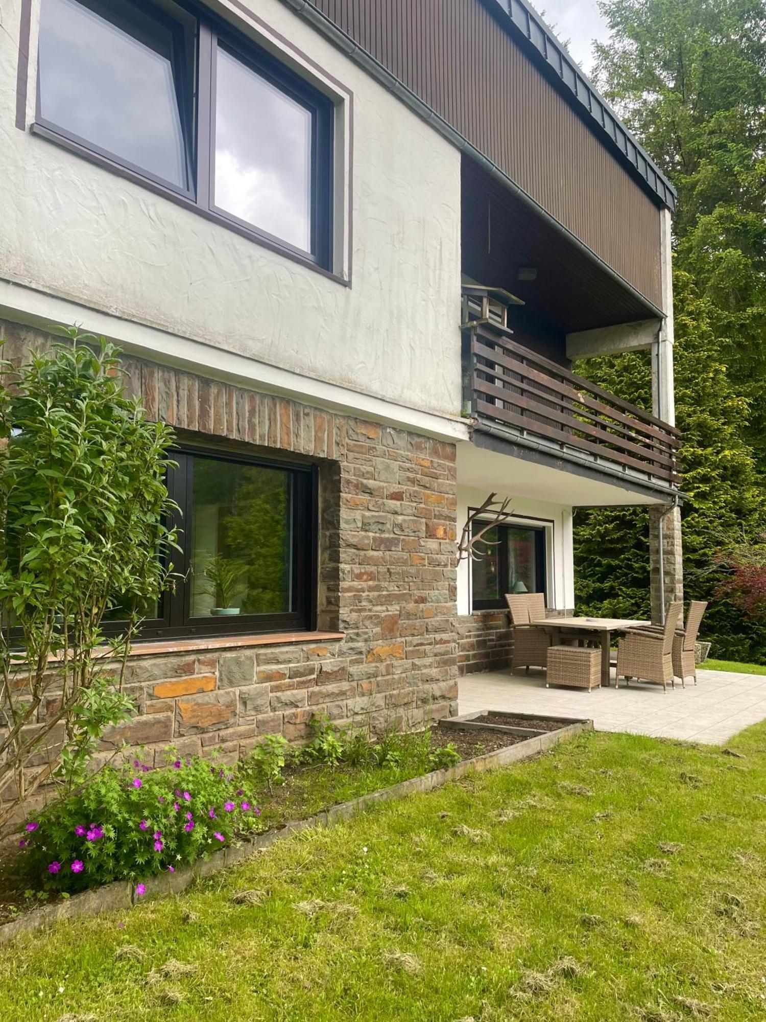 Talblick Chalet Blankenheim Exterior photo
