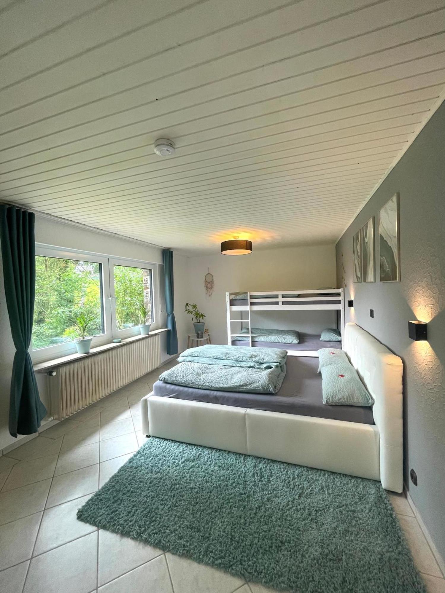 Talblick Chalet Blankenheim Exterior photo